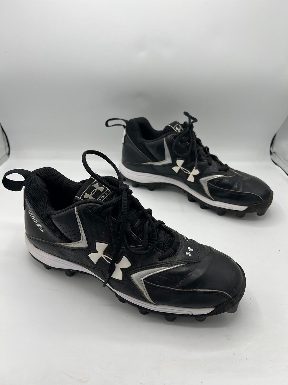 Under Armour Men's Football Cleats - Size 9